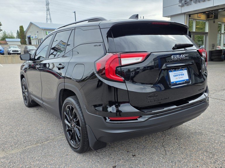 GMC Terrain SLE Elevation AWD 2024 Noir Mont-Laurier - photo #12