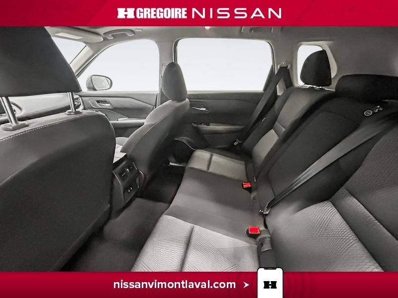 2024 Nissan Rogue Grey Saint-Eustache - photo #15