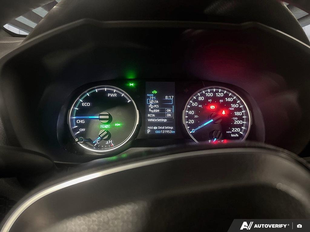 2022 Toyota RAV4 2602099A | Hybrid SE, well maintained, local trade Black Edmonton - photo #14