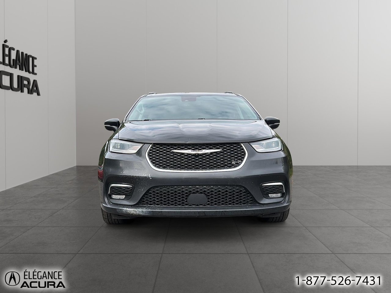 2022 Chrysler Pacifica Touring L | A8787 Black Granby - photo #1