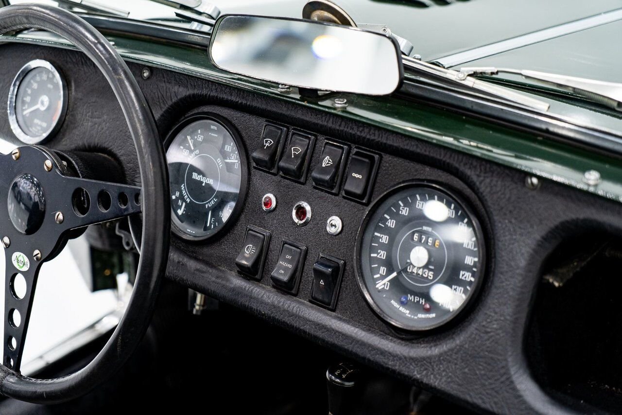 Morgan Plus 8 Unrestored with only 7137km (4435miles) | PRIX EN USD 1970 Vert Montréal - photo #12