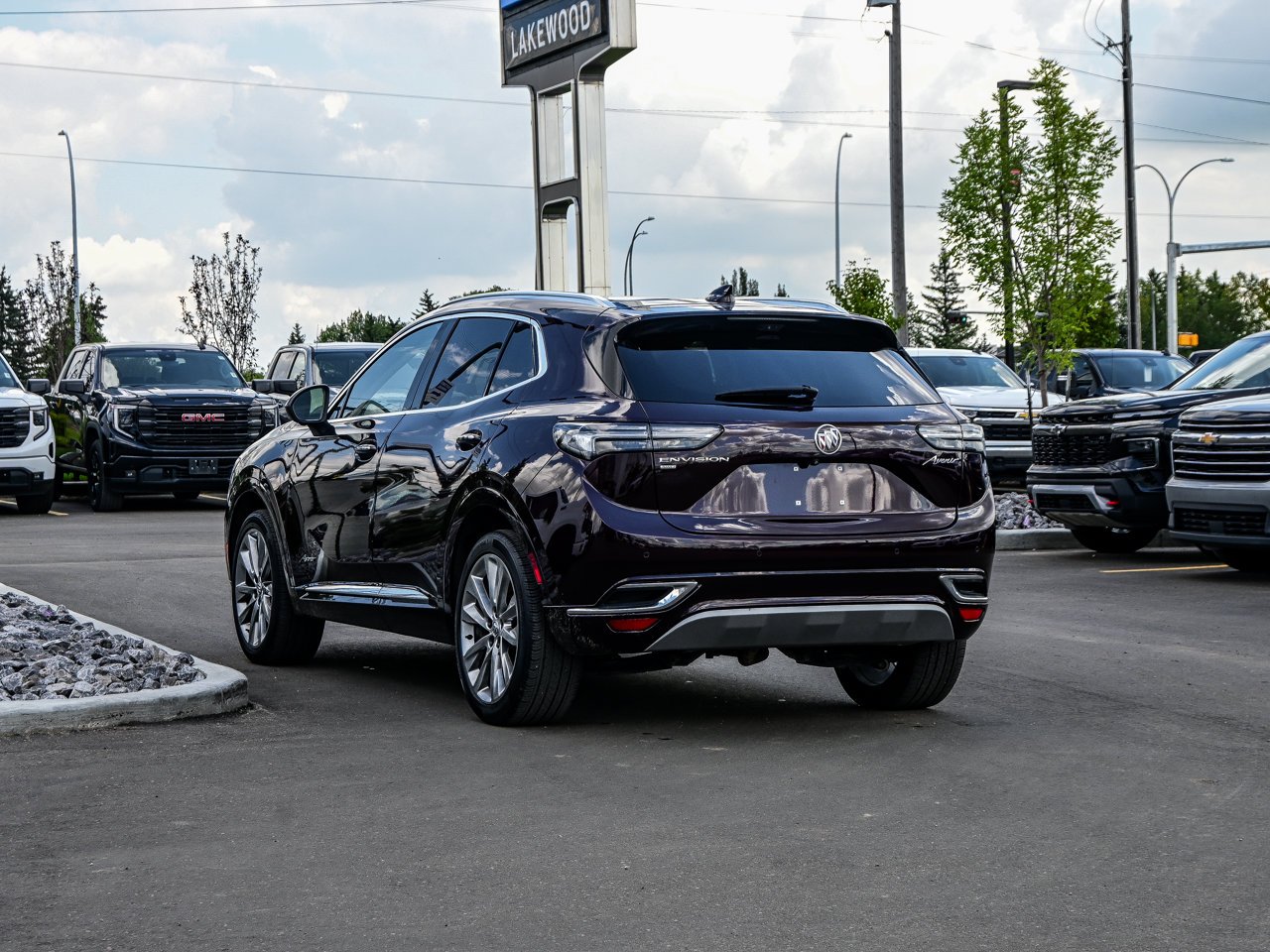 2023 Buick Envision AWD 4dr Avenir Red Sherwood Park - photo #10