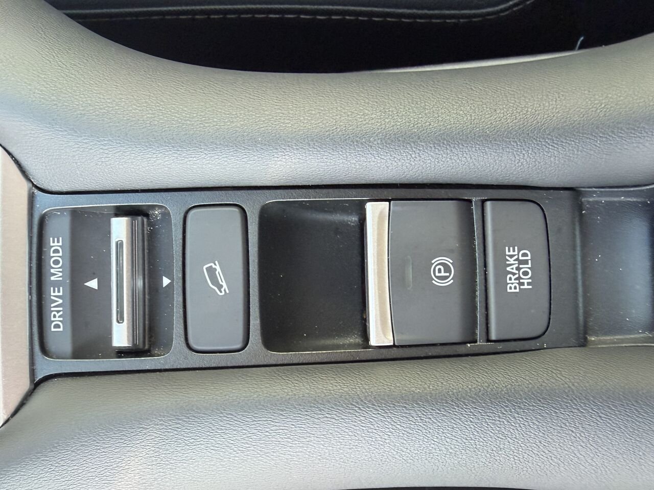 2025 Honda HR-V Grey Lac Mégantic - photo #14