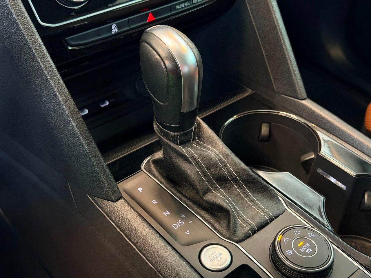 2021 Volkswagen Atlas Silver Notre-Dame-des-Prairies - photo #34