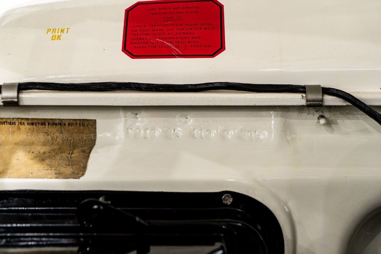 Mercury Monterey **PRIX EN USD** Beautifully presented from former restoration 1956 Blanc Montréal - photo #61