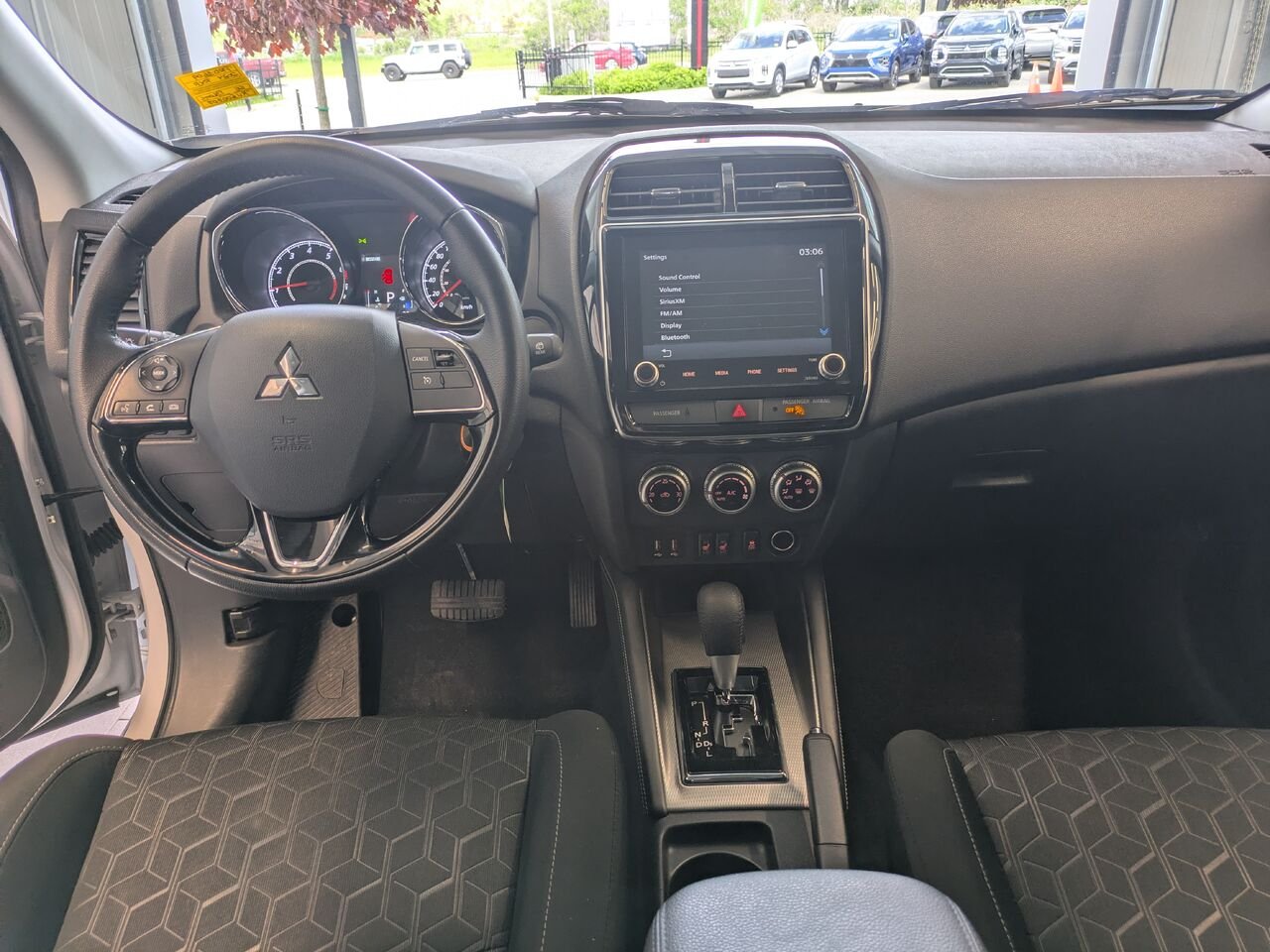 Mitsubishi RVR 2024 Blanc Gatineau - photo #11