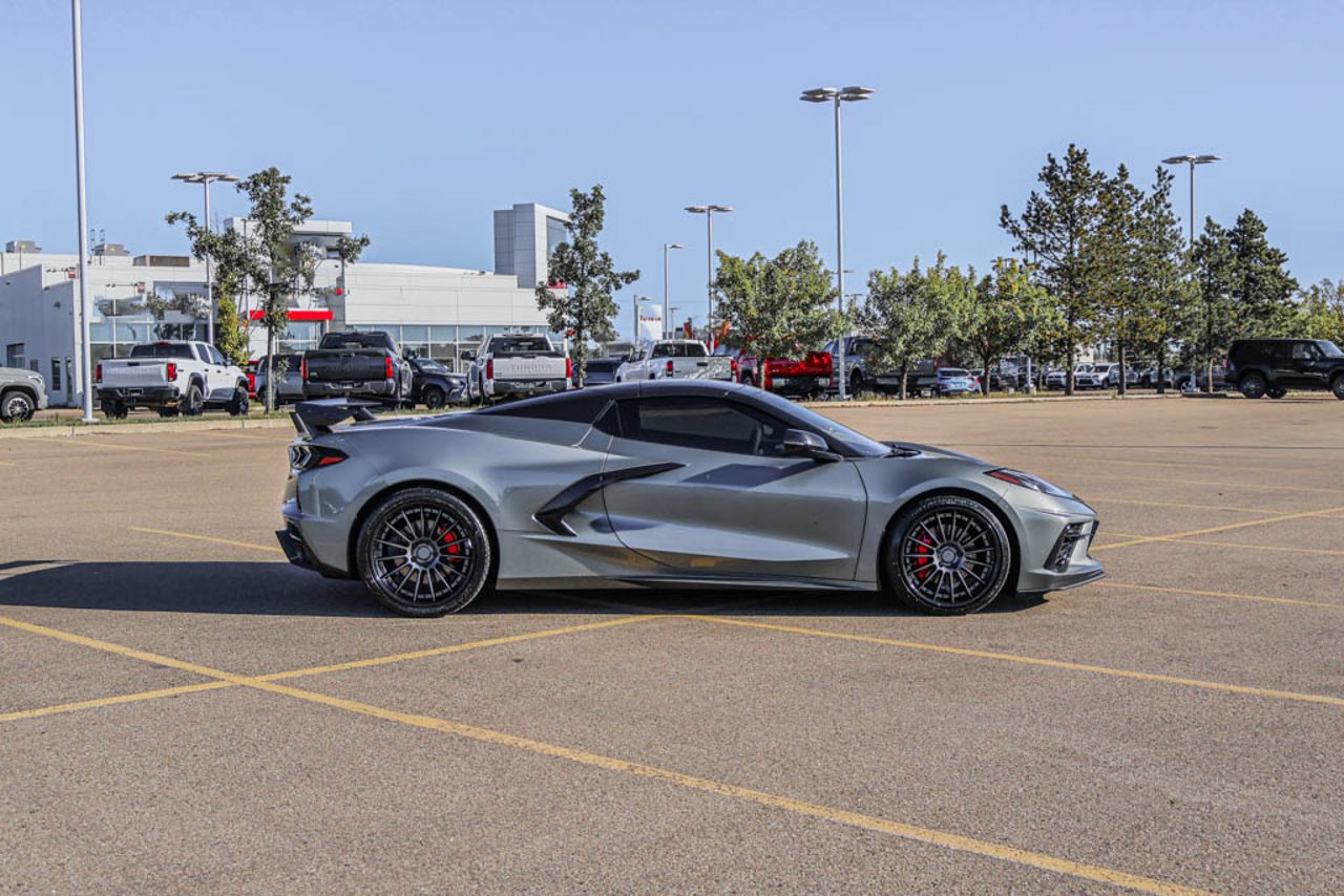 2024 Chevrolet Corvette 2dr Stingray Conv w/2LT Hypersonic Gray Metallic Sherwood Park - photo #10