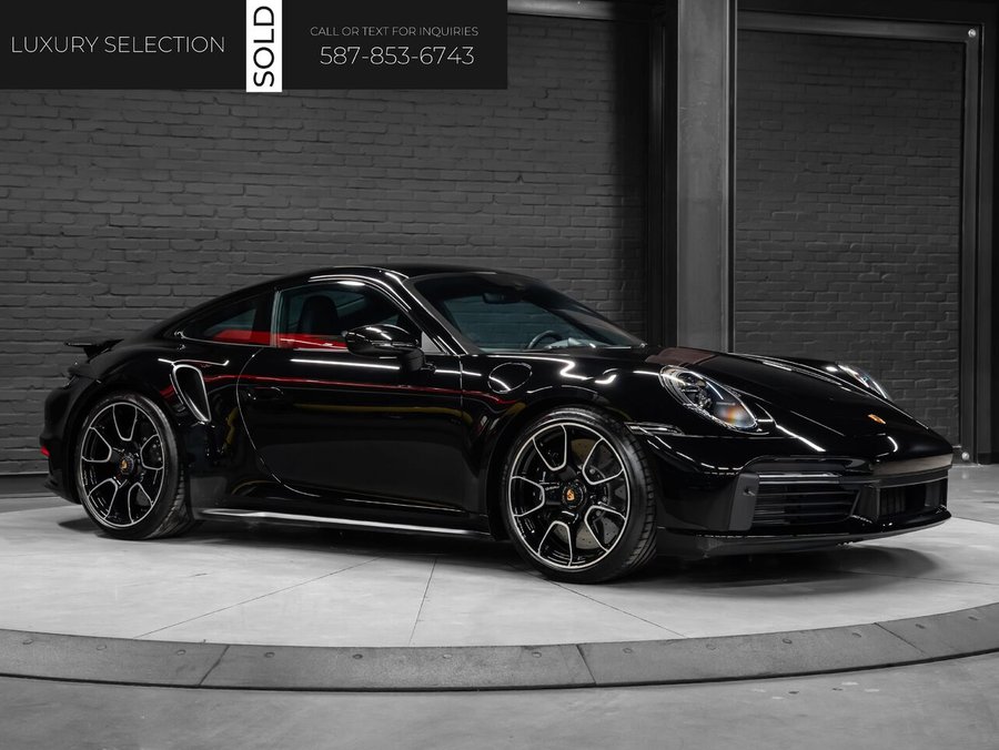 2022 Porsche 911 2022 Black