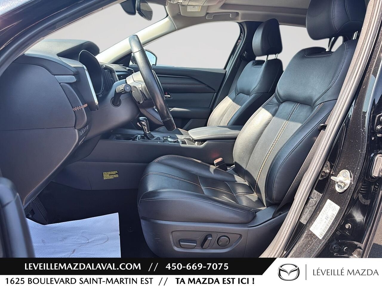 2024 Mazda CX-50 GT TI avec moteur turbo Jet Black Mica Laval - photo #9