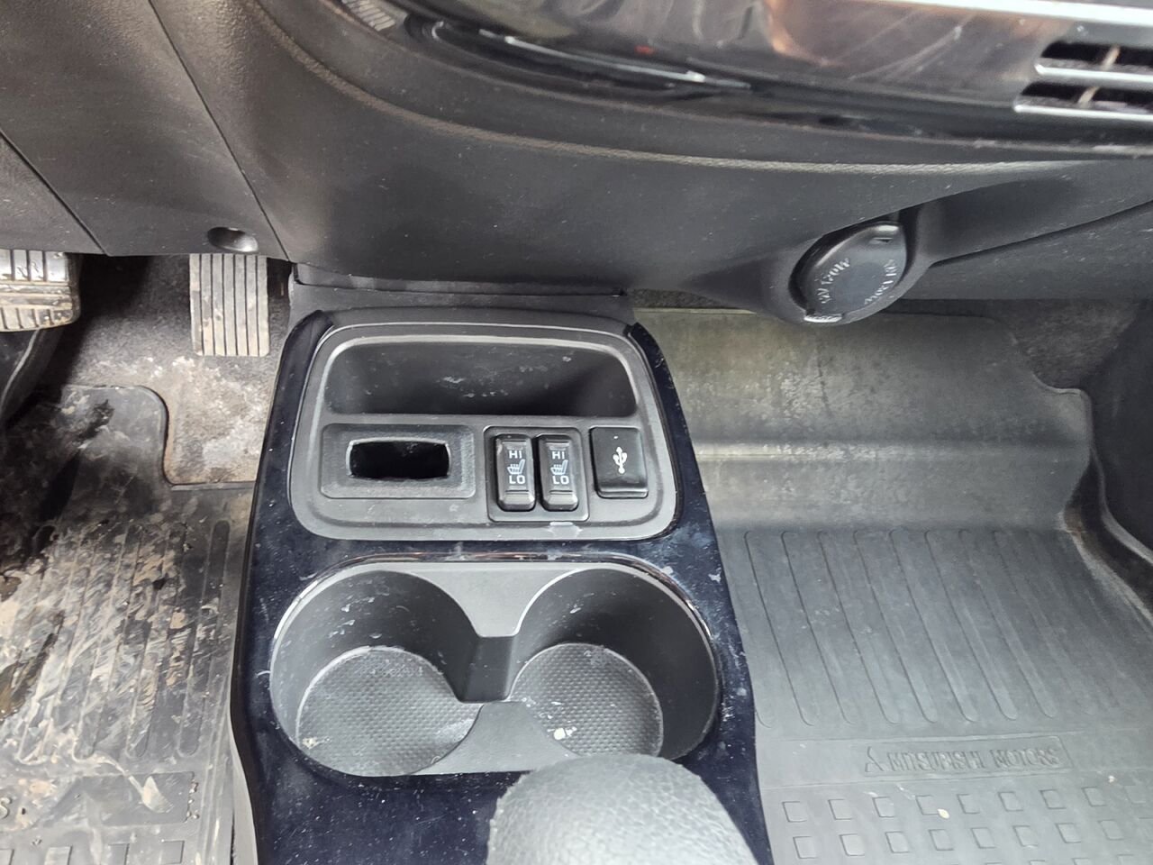 Mitsubishi Mirage 2024 Gris Longueuil, - photo #13