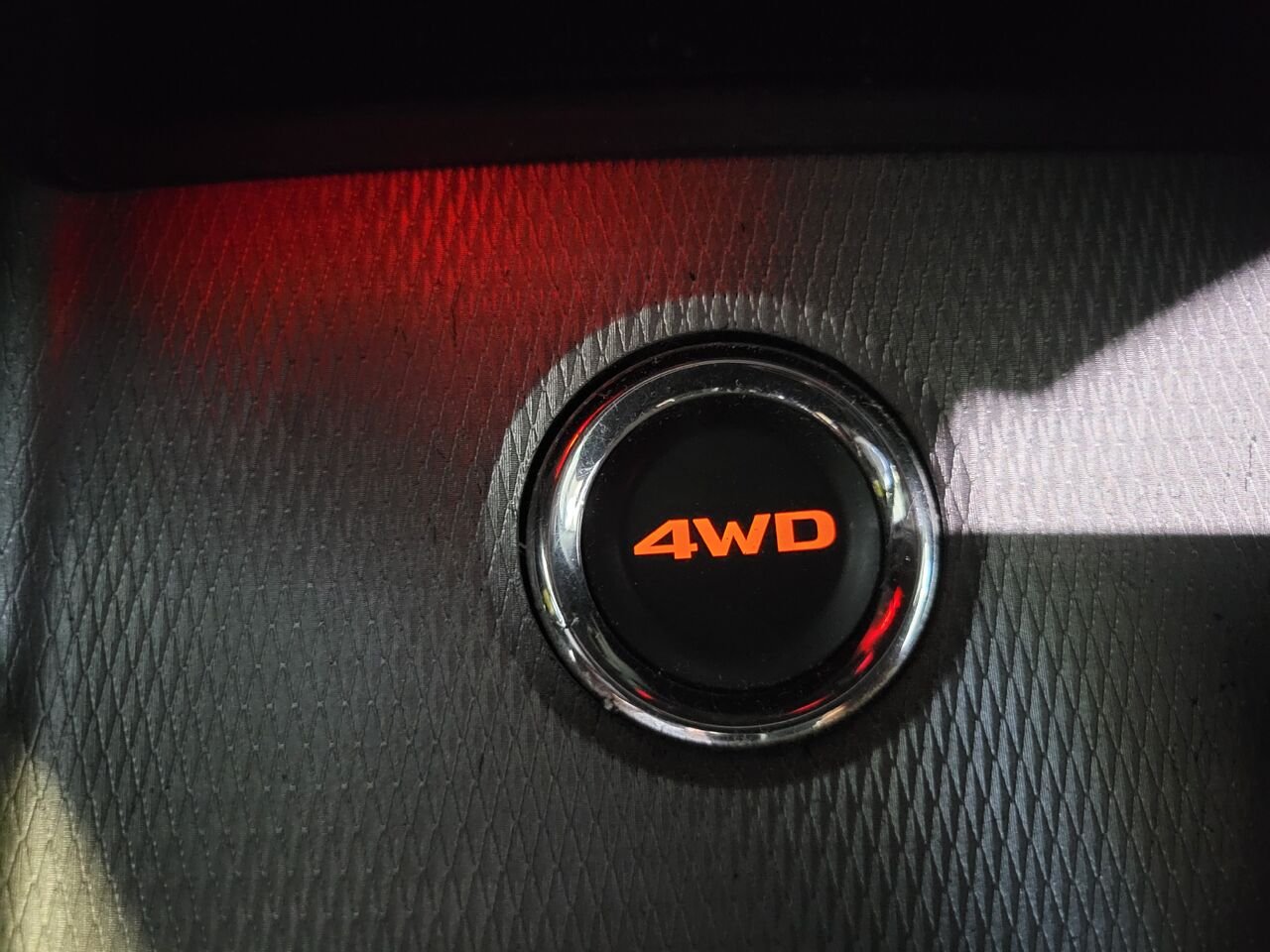 2020 Mitsubishi RVR Brown  - photo #23