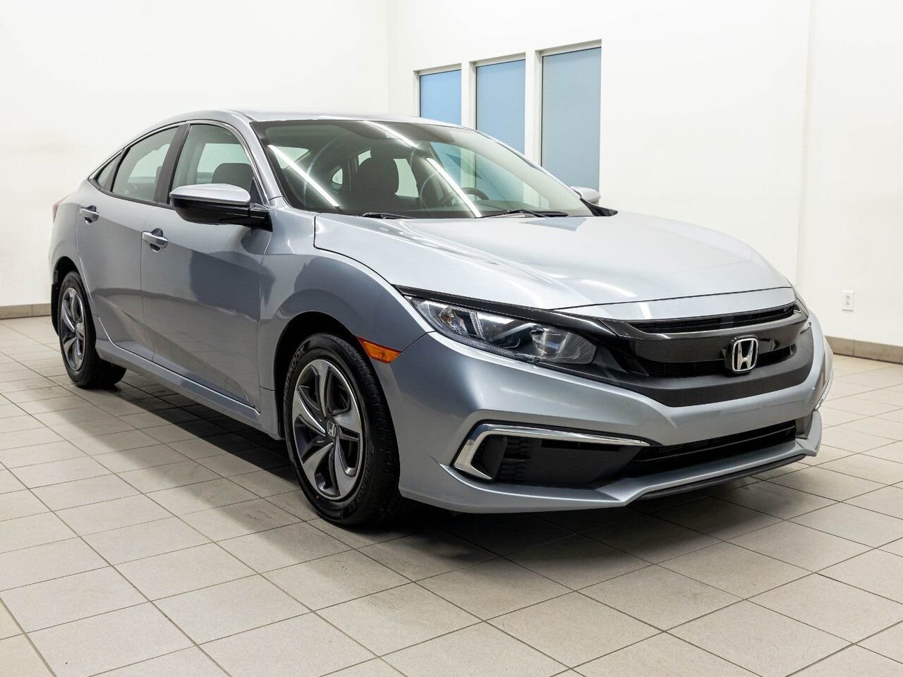 Honda Civic LX AUTOMATIQUE *SIEGES CHAUF* CARPLAY *GR SECURITE 2021 Gris Saint-Jérôme - photo #8