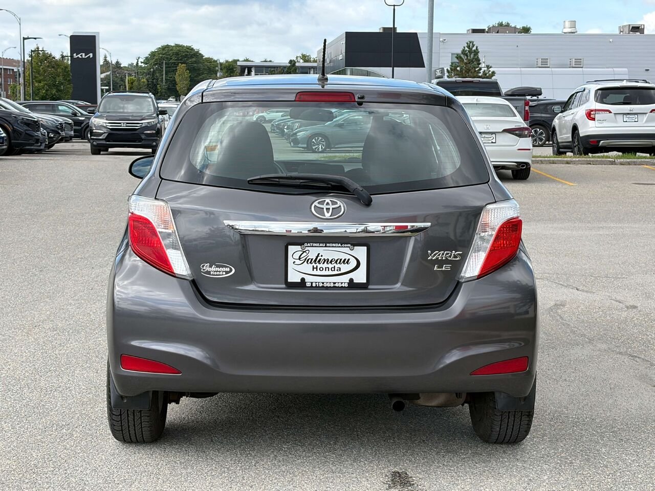 2014 Toyota Yaris LE Grey Gatineau - photo #4