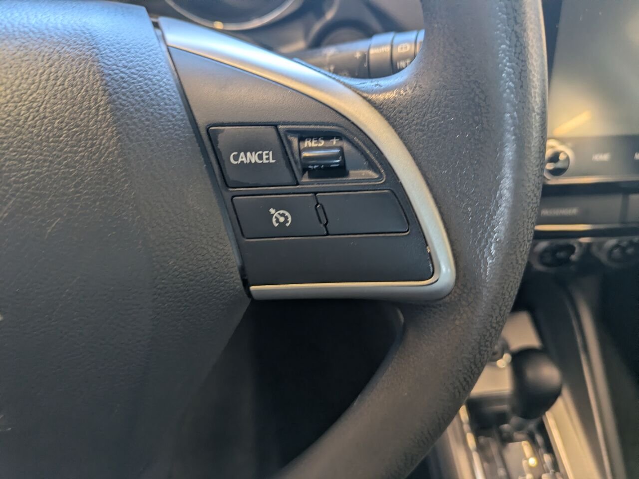 2022 Mitsubishi RVR Grey Gatineau - photo #7