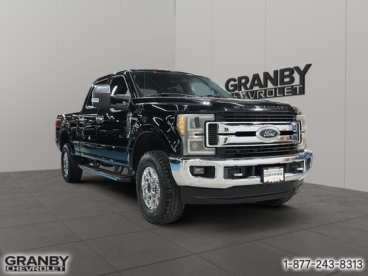Ford Super Duty F-250 SRW XL cabine 6 places 4RM 160 po | 26-0618B 2017 Noir Granby - photo #2
