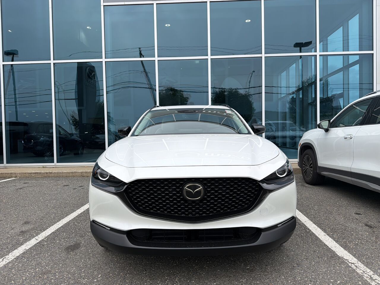 Photo 2 — Mazda CX-30 GS KURO 2026