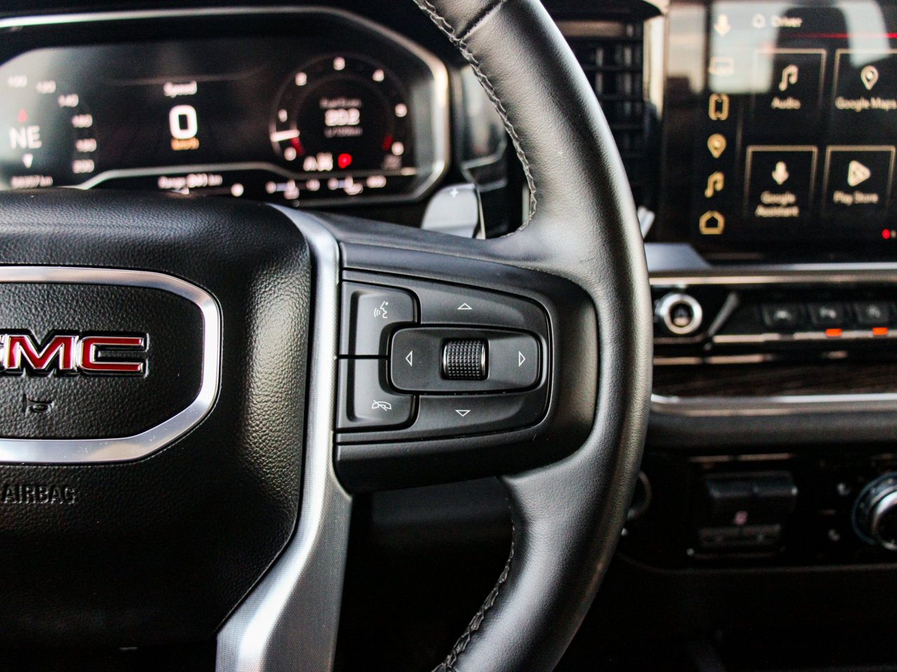 2024 GMC Sierra 1500 4WD Crew Cab 147 Elevation Black Sherwood Park - photo #21