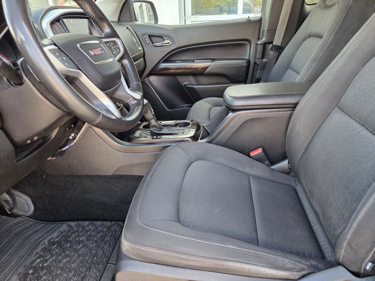 2016 GMC CANYON SLE Grey Mont-Laurier - photo #8