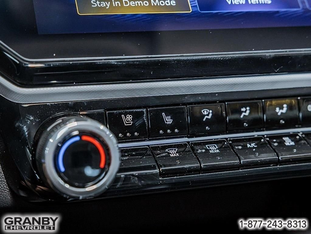 Chevrolet Bolt RS 4 portes TA | E27-0156 2027 GRIS STERLING METALLISE Granby - photo #15