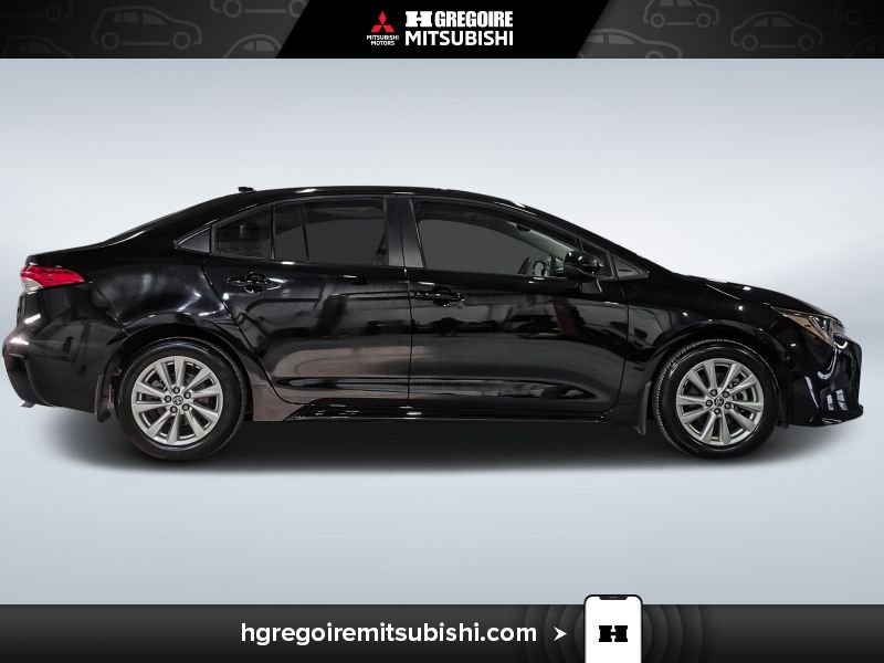 2024 Toyota Corolla Black Saint-Eustache - photo #10