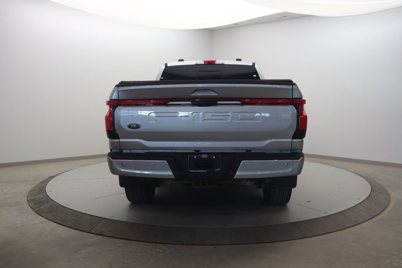 2023 Ford F-150 Lightning Black Baie-Comeau - photo #4