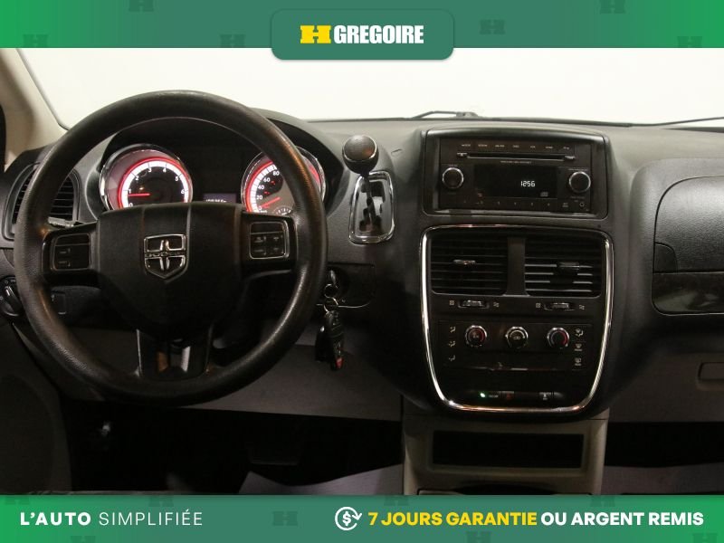 2019 Dodge GR Caravan Grey Laval - photo #22
