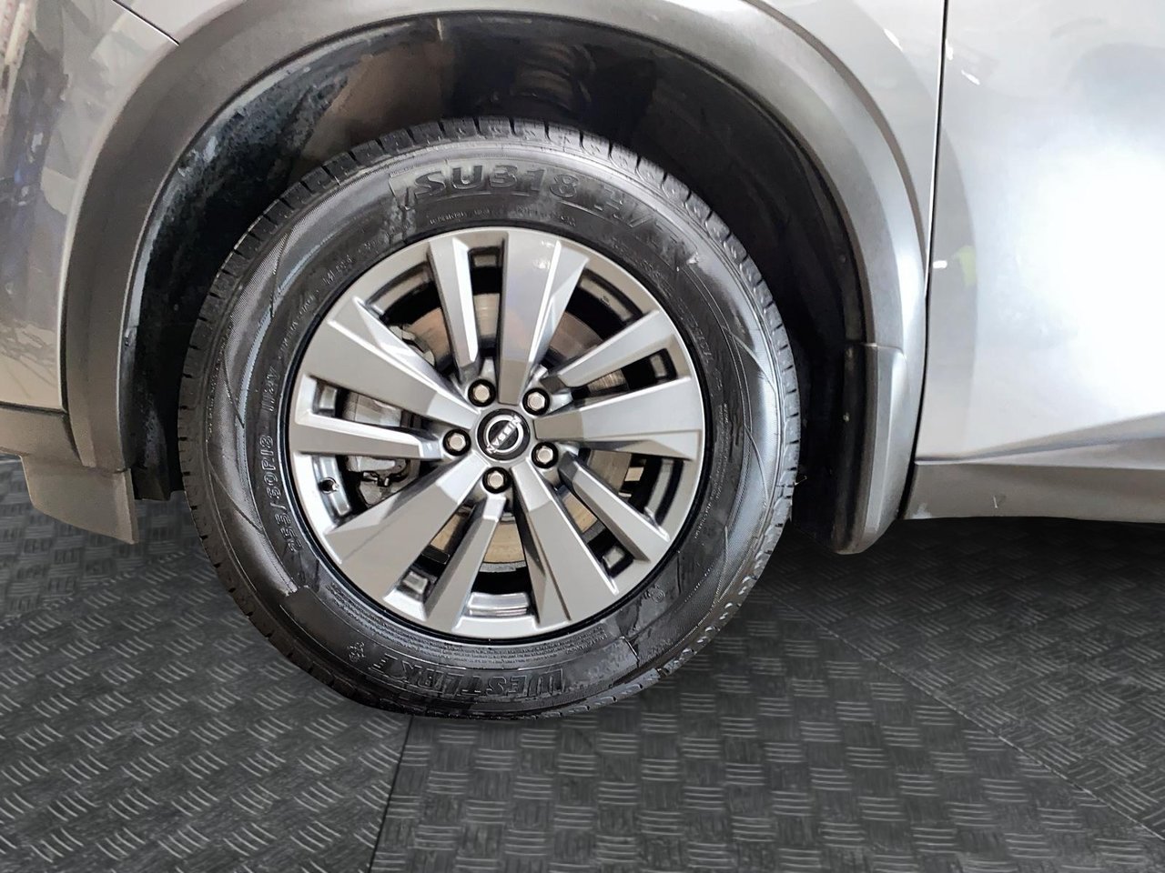 Nissan Pathfinder S 2023 Gris Baie-Comeau - photo #6