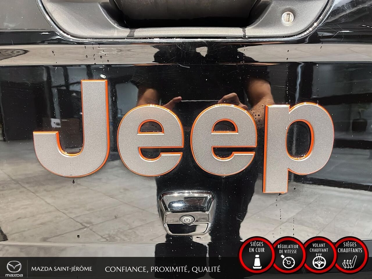 2021 Jeep Gladiator MOJAVE | DEUX TOITS | CUIR | PNEUS TOUT-TERRAIN LT285 | 4X4 Black Saint-Jérôme - photo #7