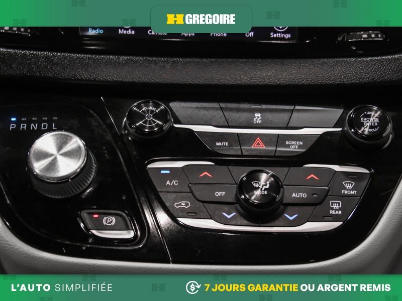 Chrysler Pacifica 2019 Noir Blainville - photo #22