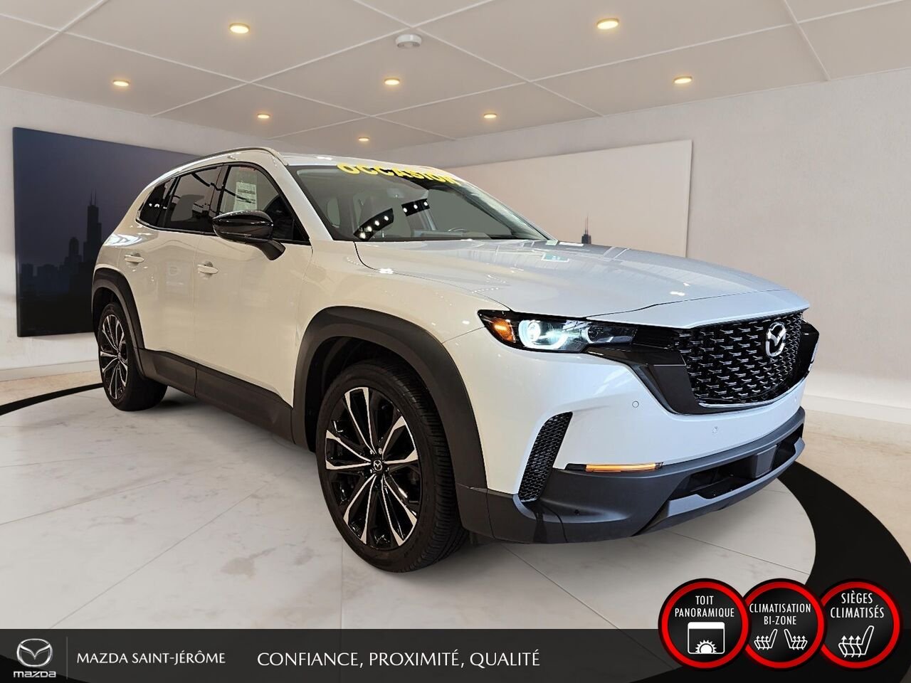 Mazda CX-50 GT | TOIT PANORAMIQUE | CUIR | AWD | 2023 Blanc Saint-Jérôme - photo #3