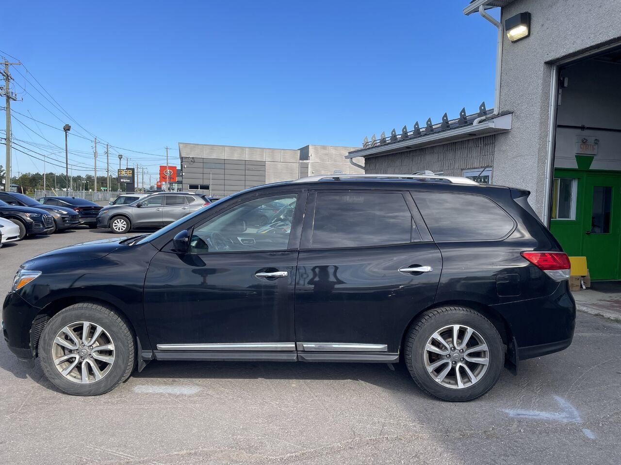 NISSAN PATHFINDER 2016 Noir Longueuil, - photo #6