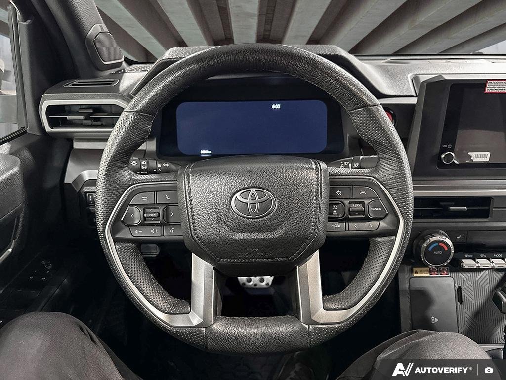2024 Toyota Tacoma 2602278A | 4x4 Double Cab Auto White Edmonton - photo #12