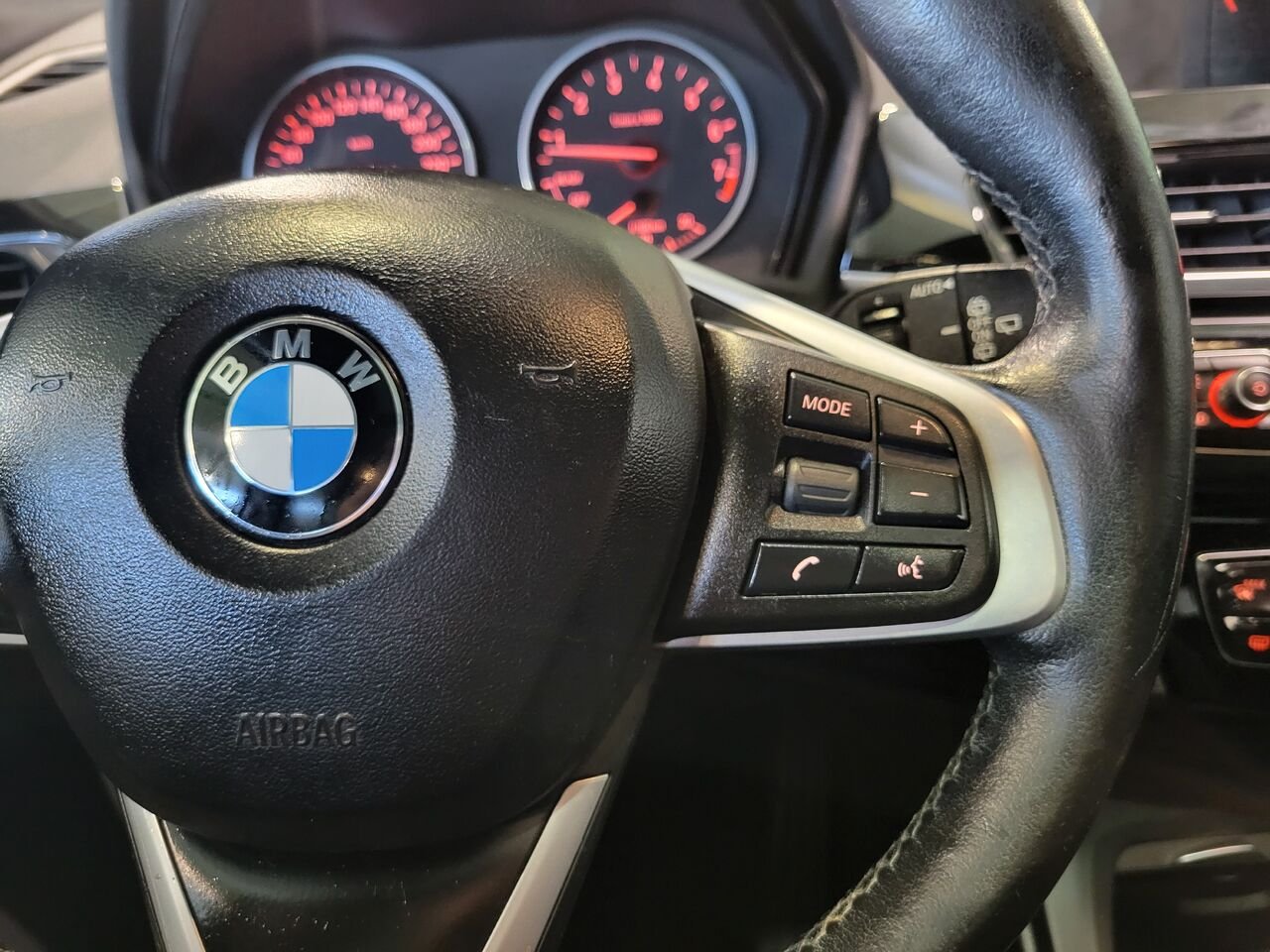 2018 BMW X1 Black  - photo #19
