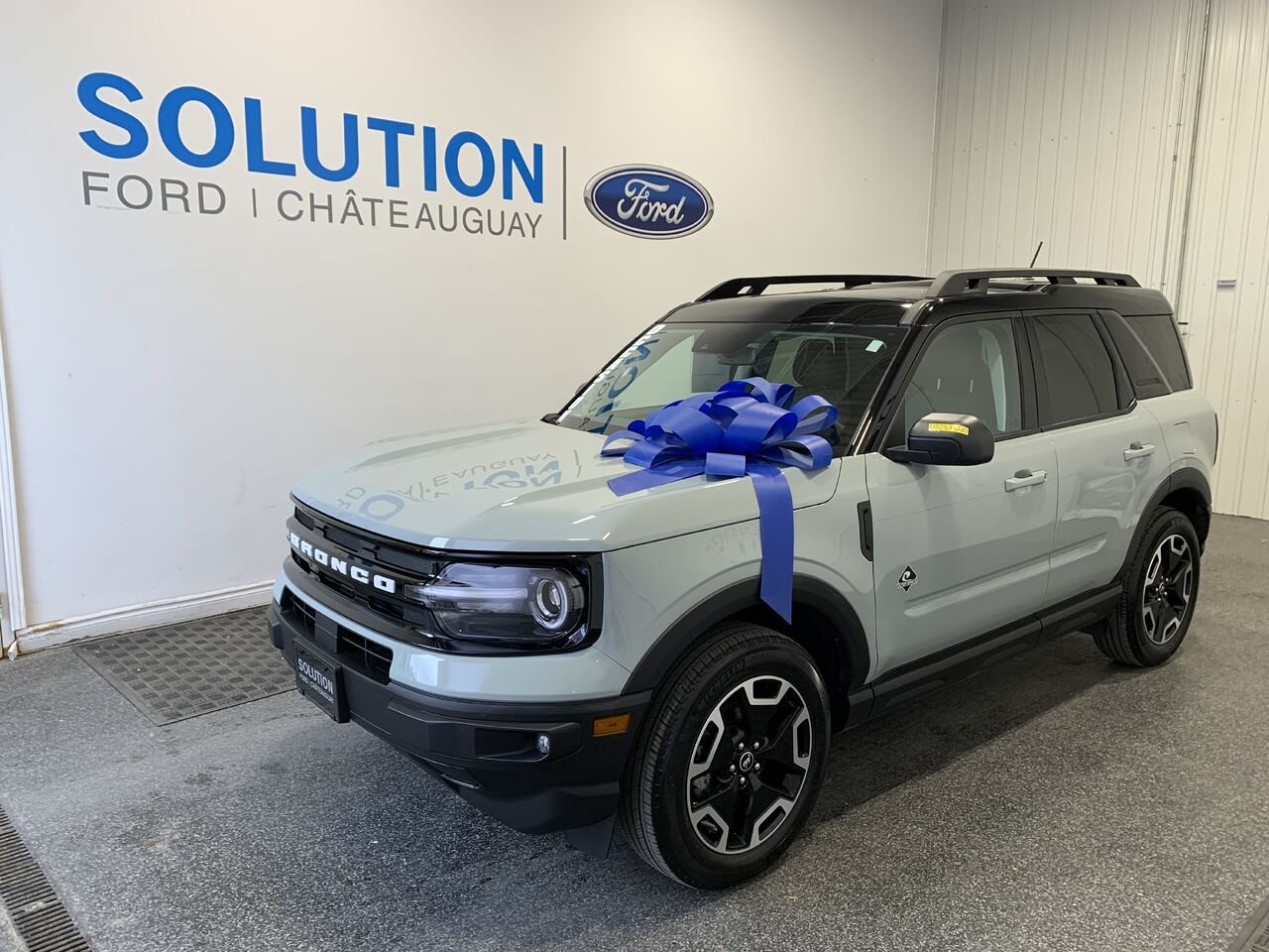 2024 Ford Bronco Sport OUTER BANKS Grey Châteauguay - photo #0