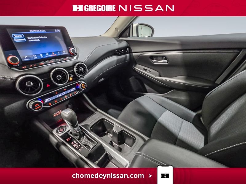 2022 Nissan Sentra White Laval - photo #21