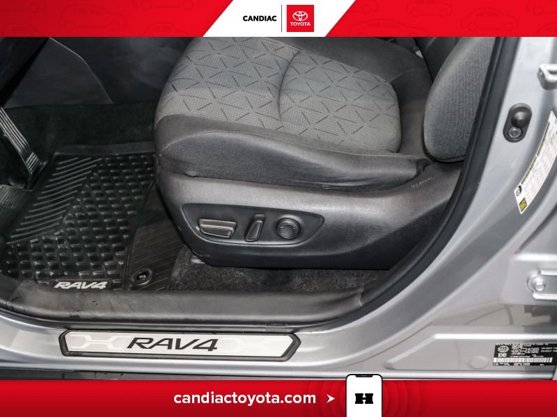 2023 Toyota Rav 4 Silver Saint-Eustache - photo #16