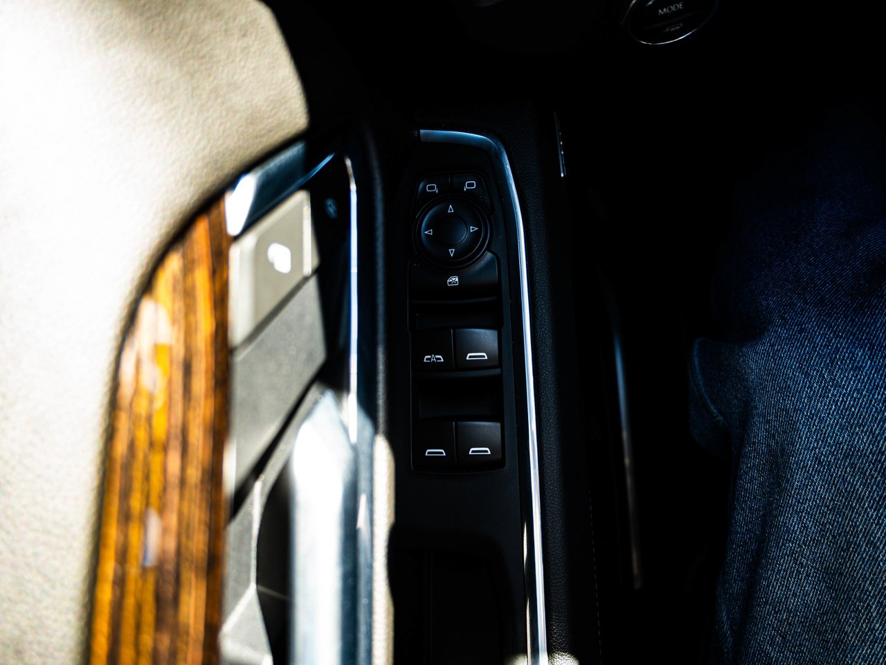 2026 GMC Sierra 1500 4WD Crew Cab 147 Elevation Black Sherwood Park - photo #18