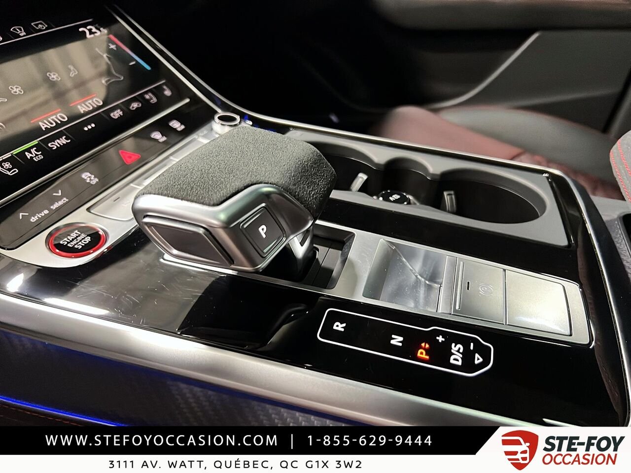 Audi RS Q8 PERFORMANCE 2026 Blanc Québec - photo #14