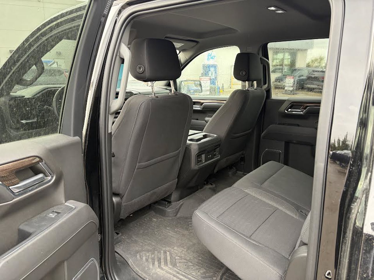 2023 Chevrolet Silverado 1500 4WD Crew Cab 147 RST Black Sherwood Park - photo #5