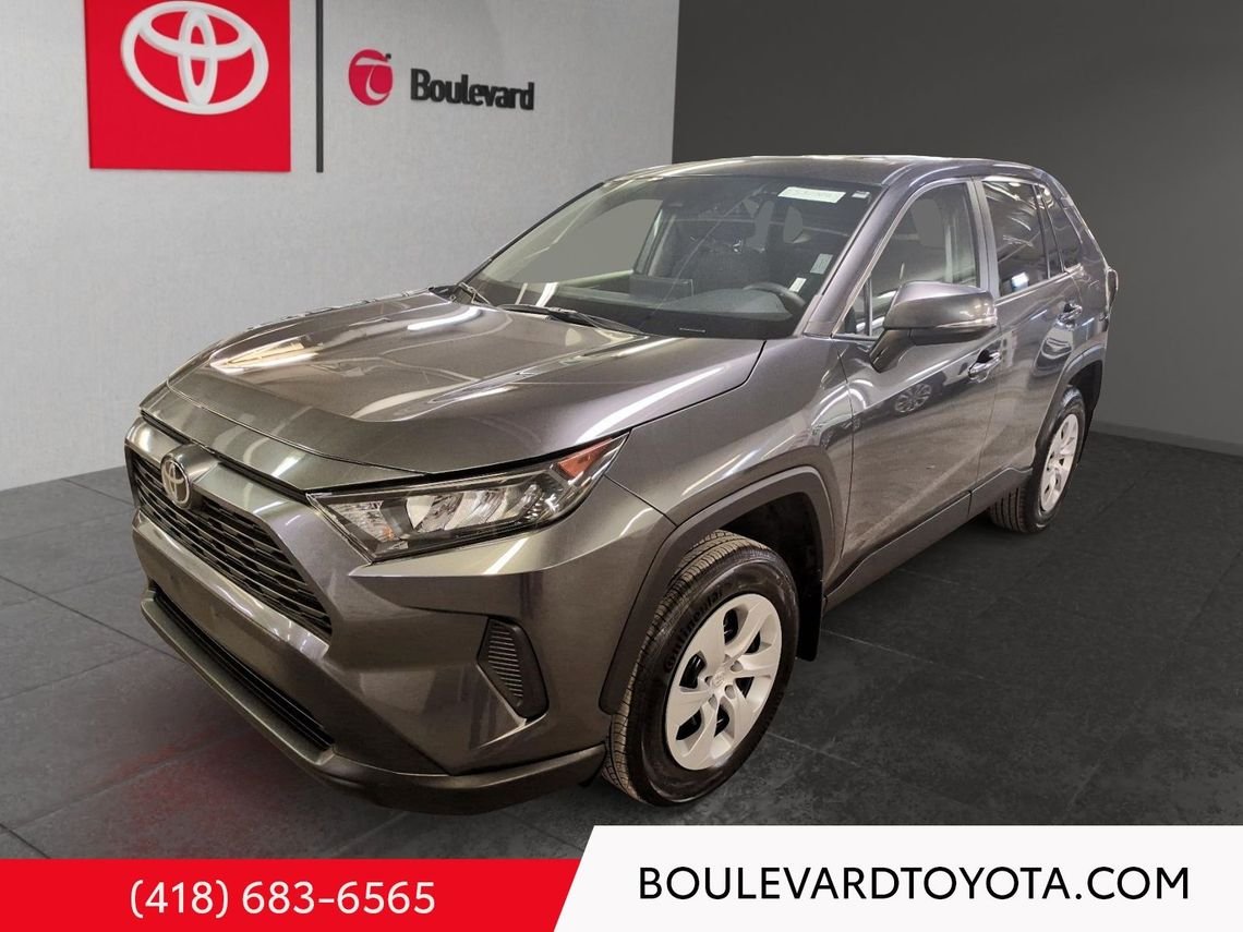 Toyota RAV4 531702-98 | LE 2025 Gris Québec - photo #0