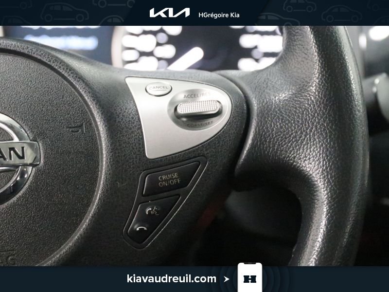 2016 Nissan Sentra Black Laval - photo #16