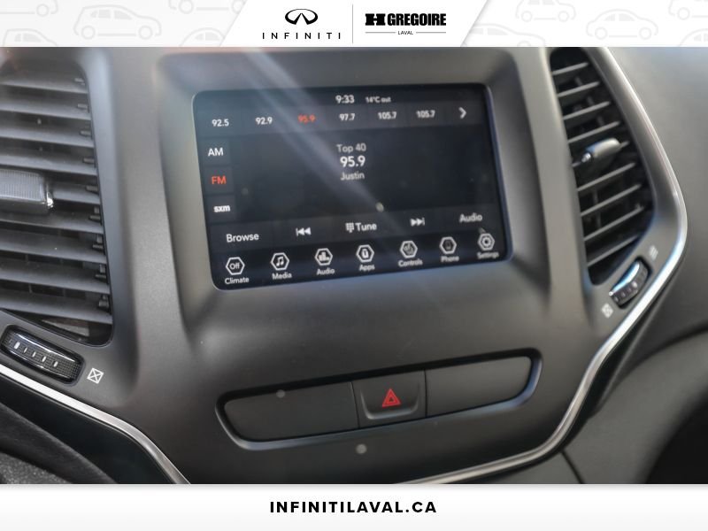 2019 Jeep Cherokee Grey Saint-Eustache - photo #16