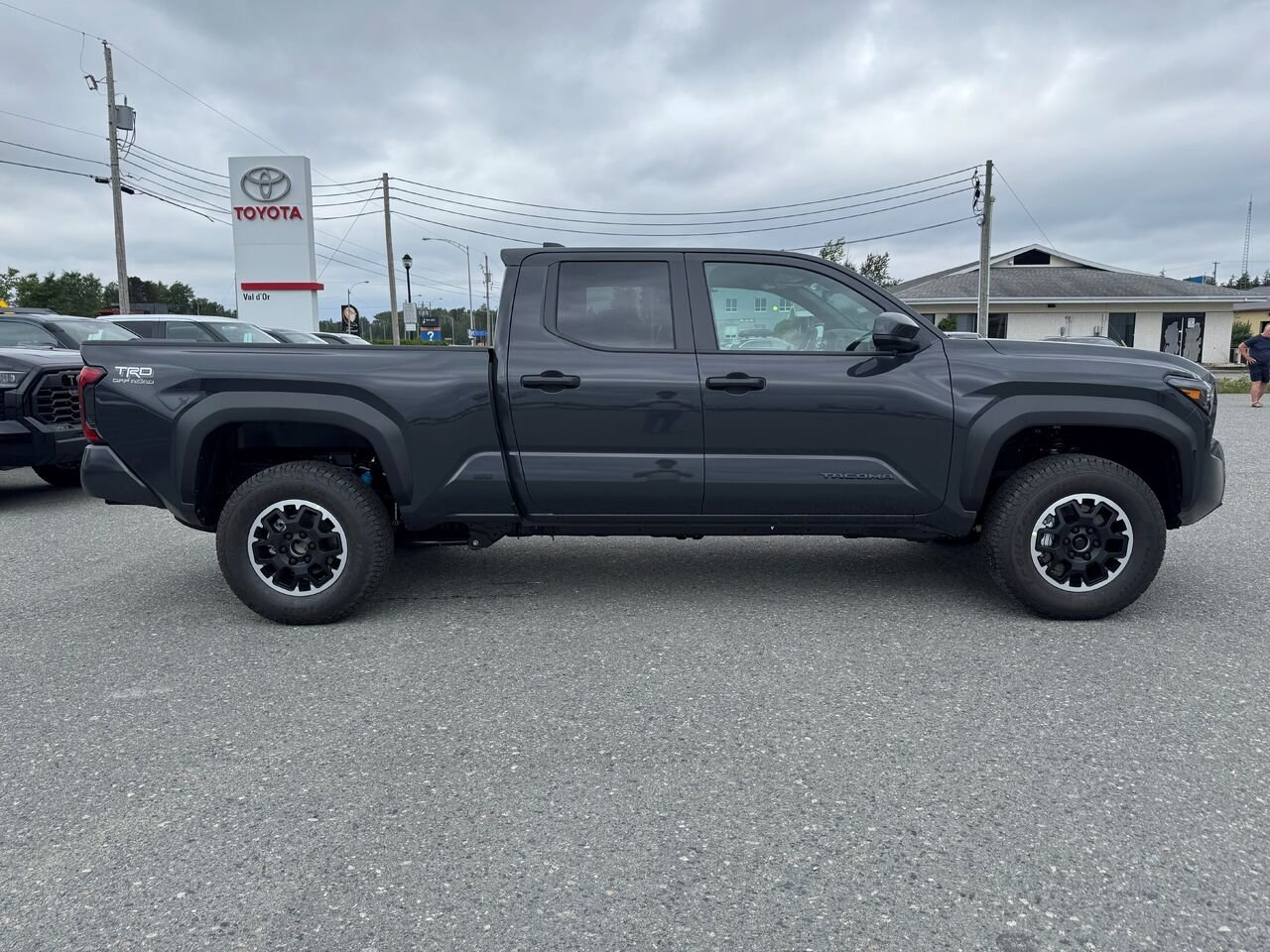 2026 Toyota Tacoma Double Cab 4x4 BA emp. court Grey Val-d'Or - photo #1