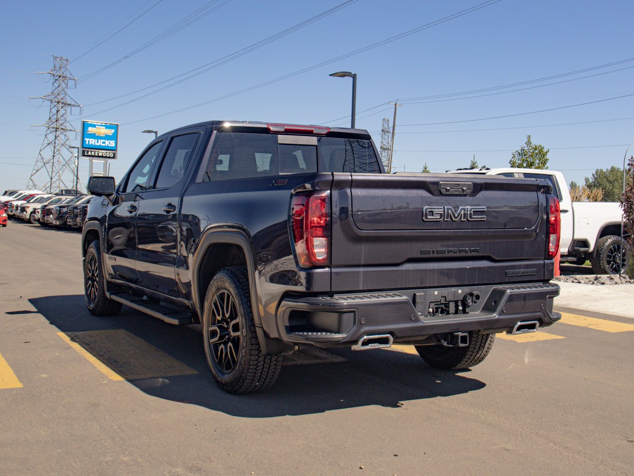 2024 GMC Sierra 1500 4WD Crew Cab 147 Elevation Grey Sherwood Park - photo #7