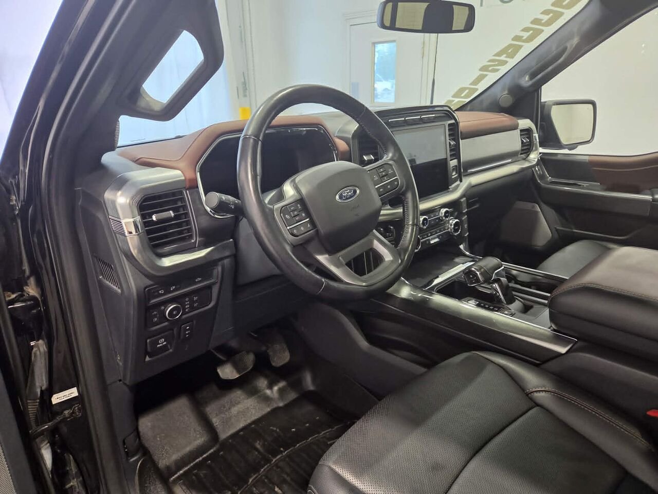 2022 Ford F-150 SUPERCREW LARIAT Black Châteauguay - photo #8