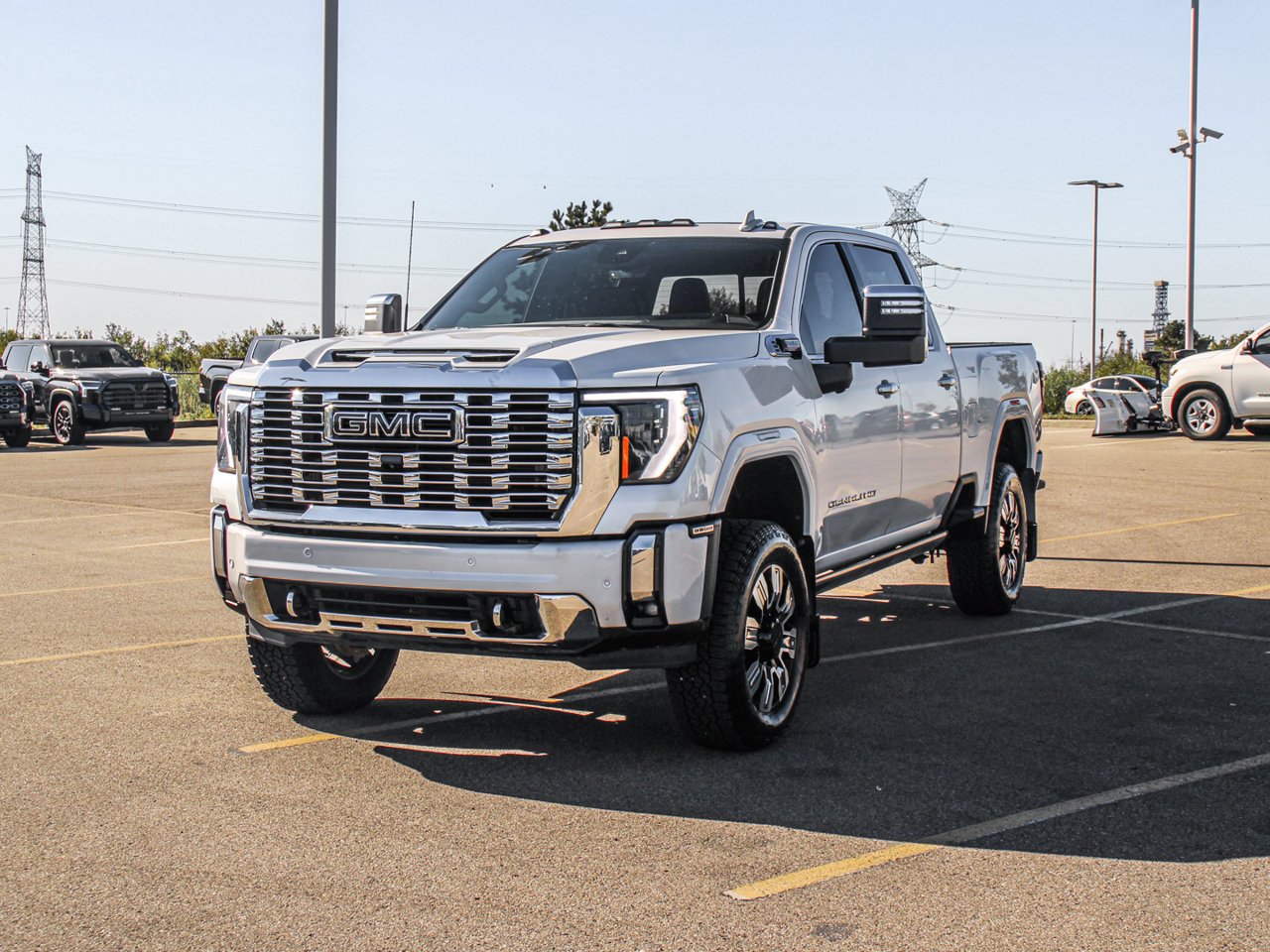 2024 GMC Sierra 3500HD 4WD Crew Cab 159 Denali White Sherwood Park - photo #3