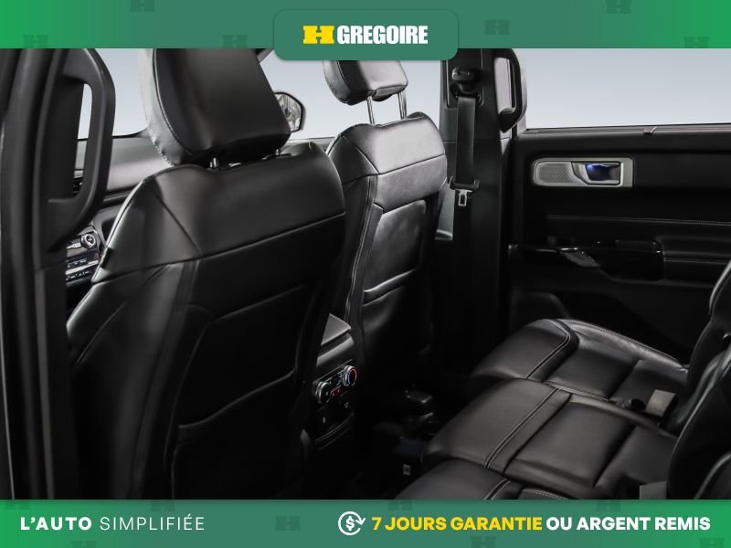 2023 Ford Explorer Grey Saint-Eustache - photo #23