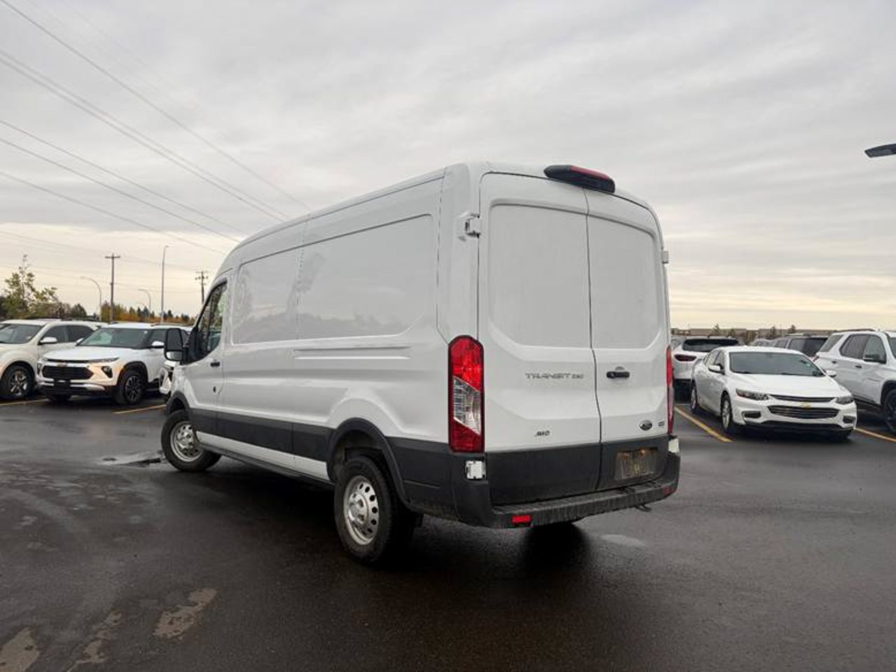 2025 Ford Transit Cargo Van T-250 148 Med Rf 9070 GVWR AWD White Sherwood Park - photo #3
