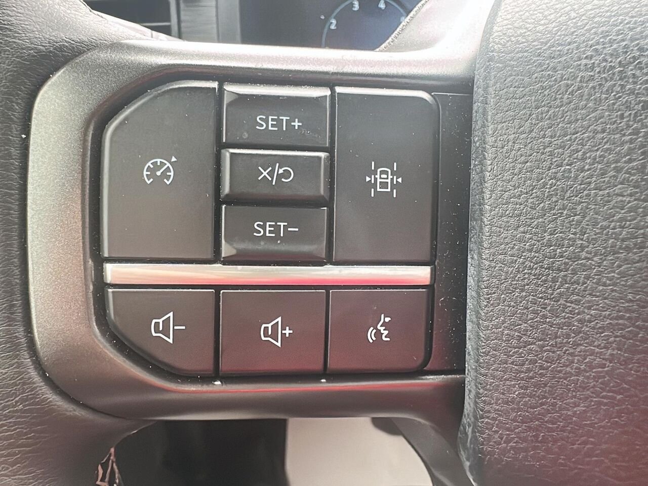 2024 Ford F-150 Grey Rouyn-Noranda - photo #19
