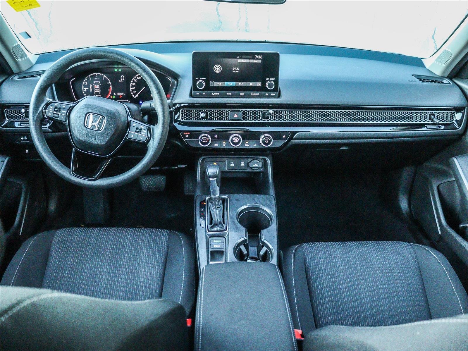 2025 Honda Civic Sedan LX Ottawa & Gatineau - photo #11